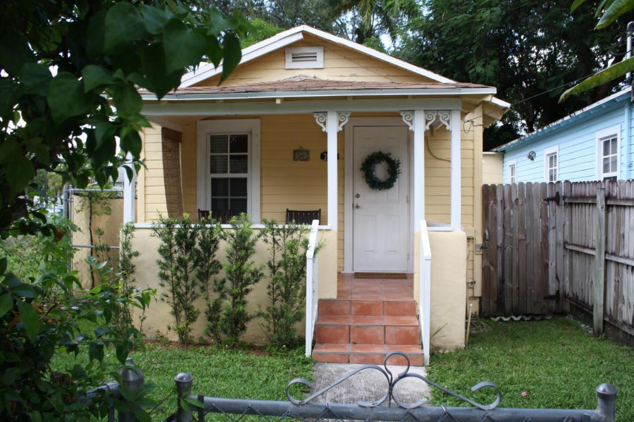 מיאמי Key West Style Historic Home In Coconut Grove Florida The Yellow House מראה חיצוני תמונה