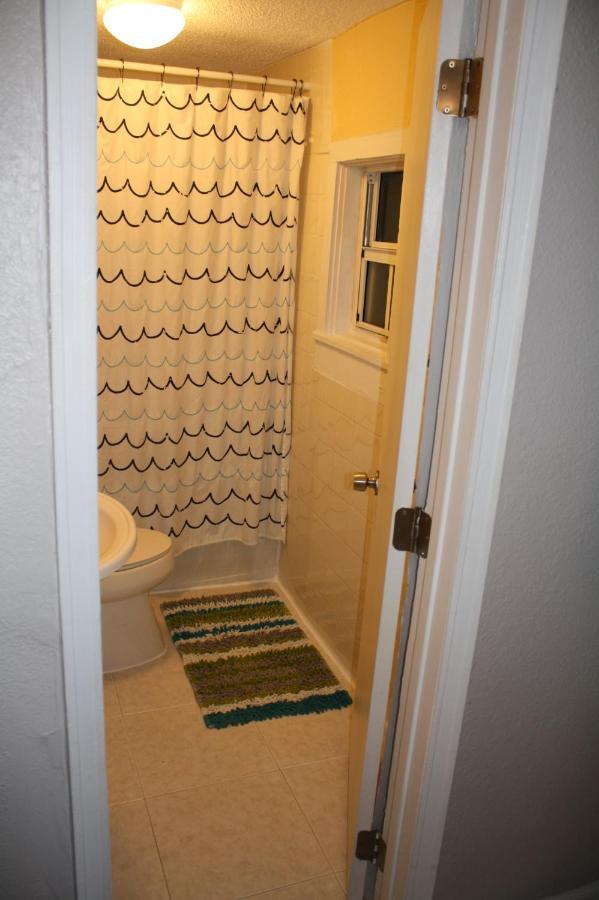 מיאמי Key West Style Historic Home In Coconut Grove Florida The Yellow House מראה חיצוני תמונה